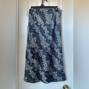 Victoria's Secret Black and White Floral A-Line Skirt